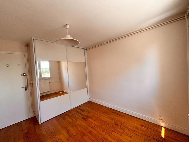 Appartement - 63 m² - 4 pièces