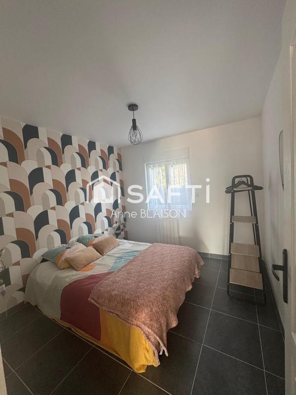 Maison - 182 m² - 11 pièces