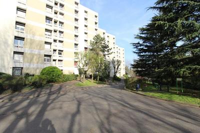 Appartement - 89 m² - 4 pièces