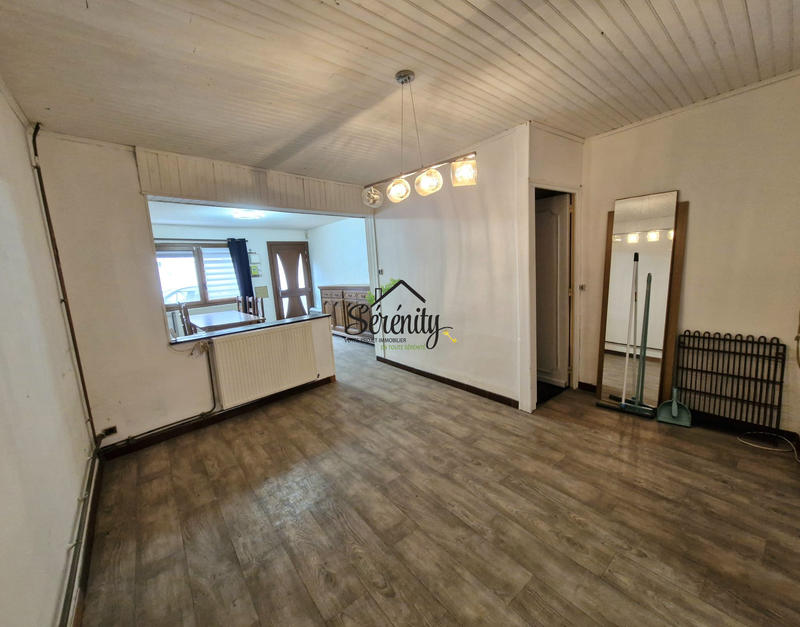 Maison - 85 m² - 5 pièces