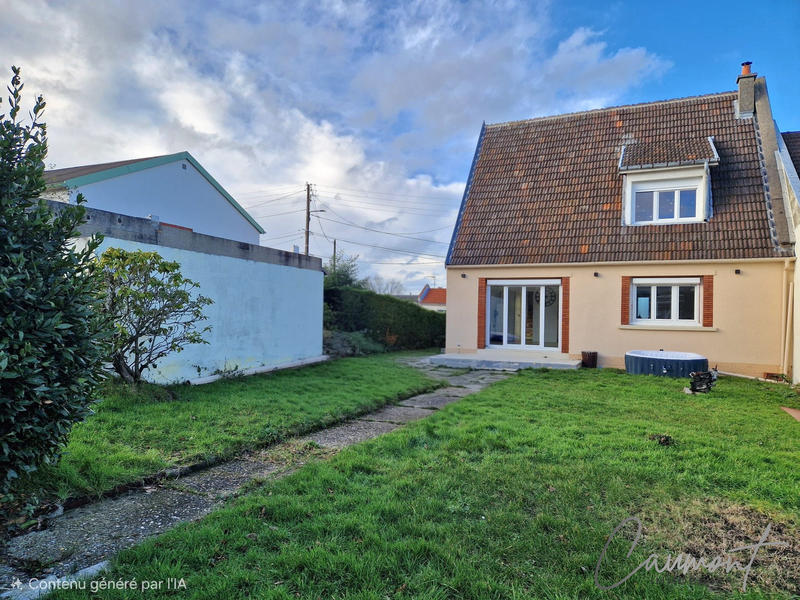 Maison - 99 m² - 5 pièces