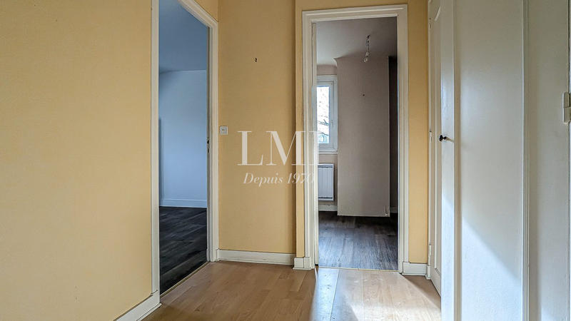 Maison traditionnelle - 150 m² - 7 pièces