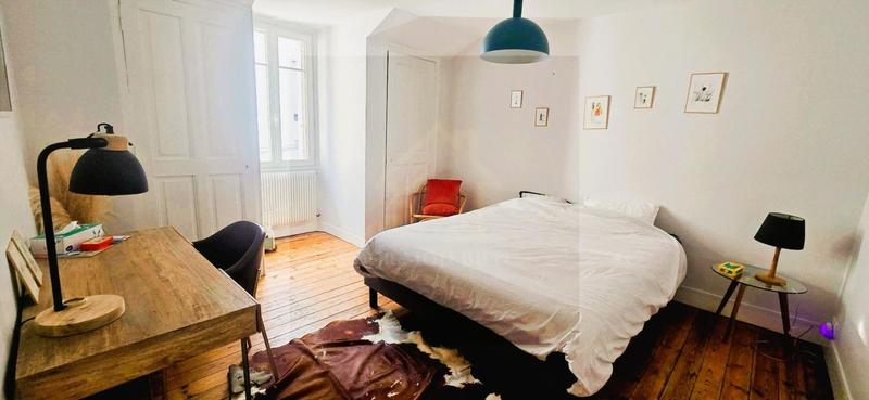 Maison bourgeoise - 135 m² - 6 pièces