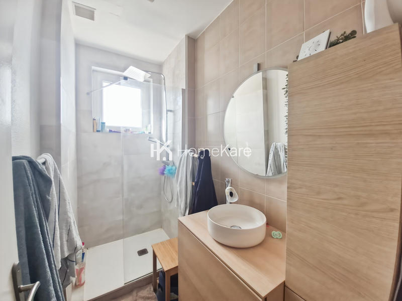 Maison - 100 m² - 3 pièces