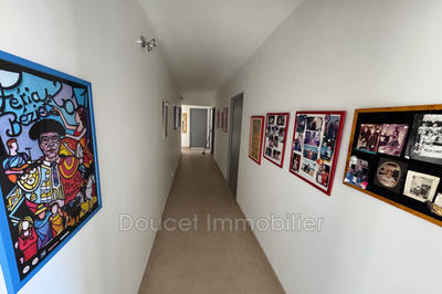 Appartement - 167 m² - 6 pièces