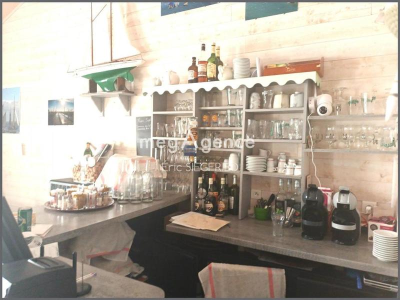 Local commercial - 140 m² - 3 pièces