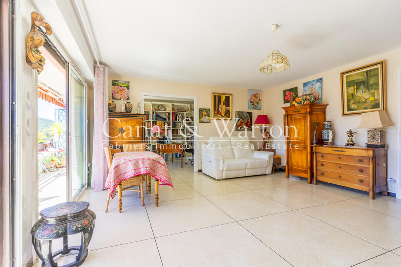 Appartement - 86 m² - 4 pièces