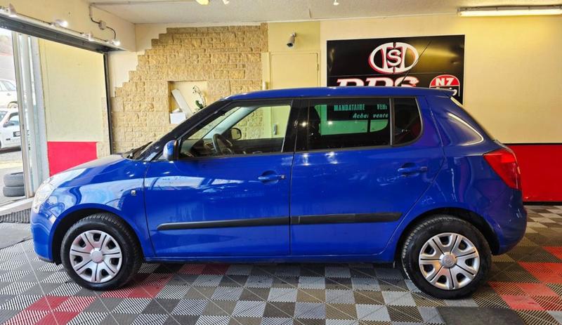 Skoda Fabia II 1.2l Clim Sieges Chauffant 4cv Ct Ok