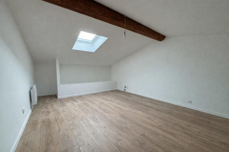 Appartement - 65 m² - 4 pièces