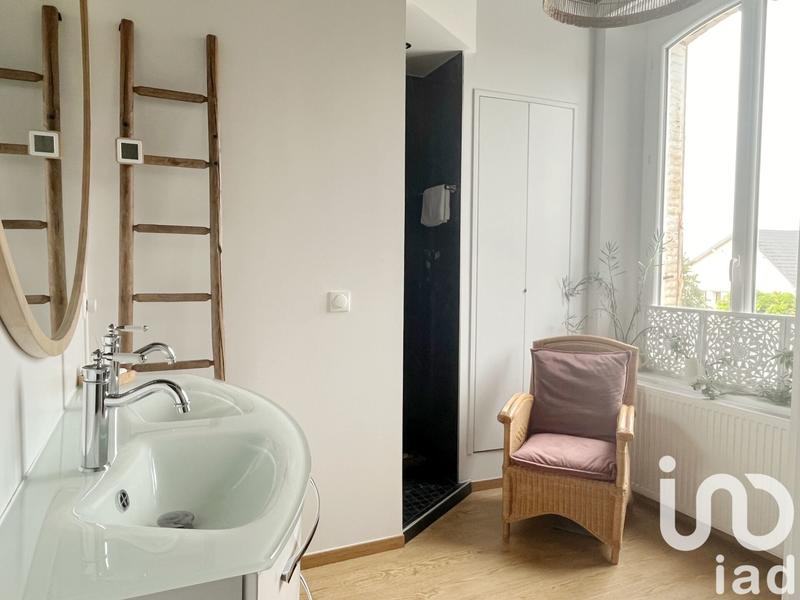 Maison de ville - 304 m² - 9 pièces