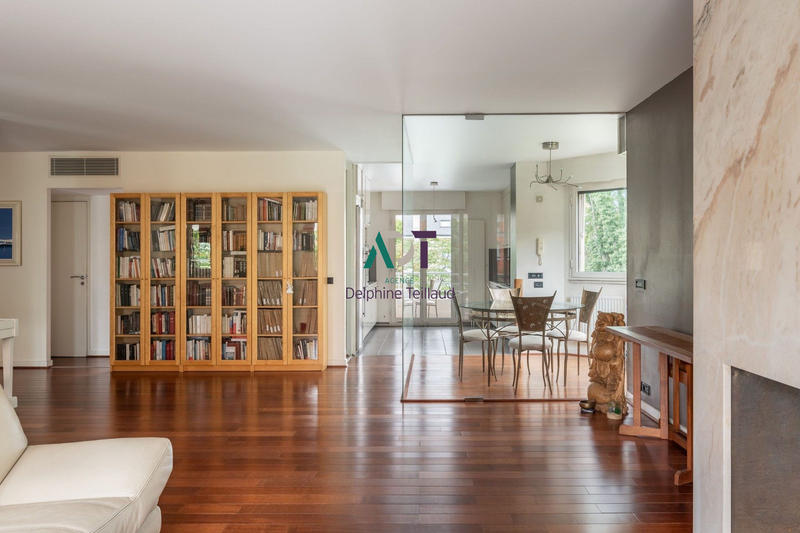 Appartement - 174 m² - 6 pièces