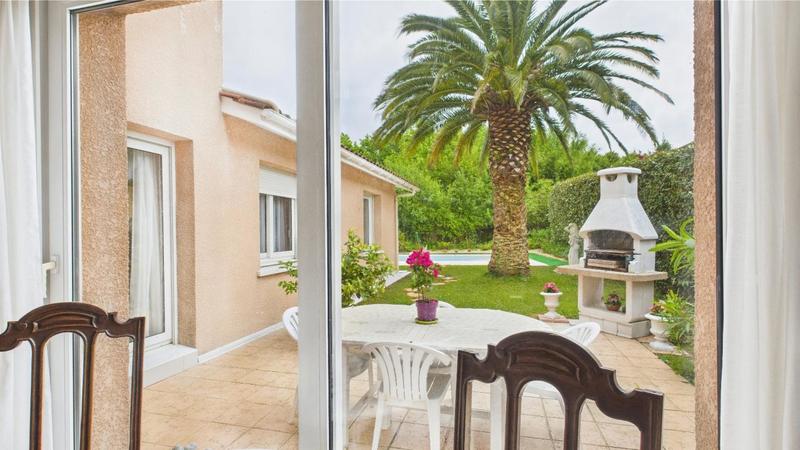 Maison - 190 m² - 9 pièces