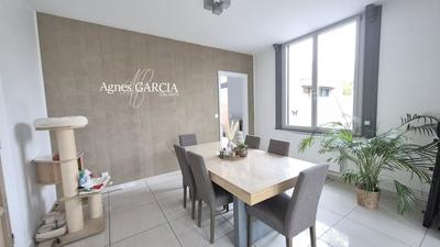 Maison de ville - 106 m² - 3 pièces