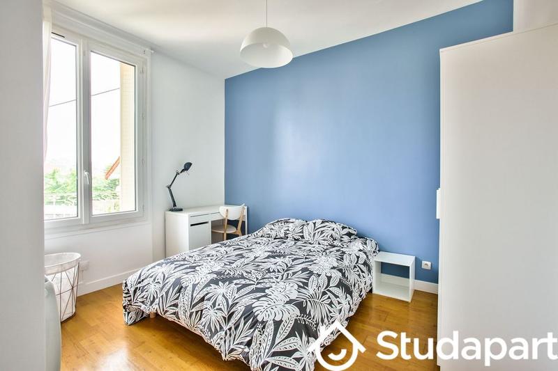 Chambre - 109 m² - 1 pièce
