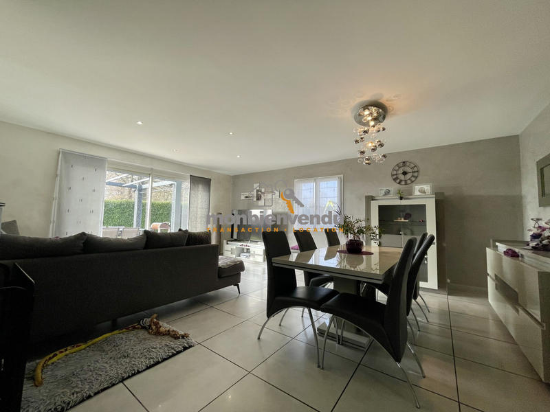 Maison contemporaine - 106 m² - 4 pièces