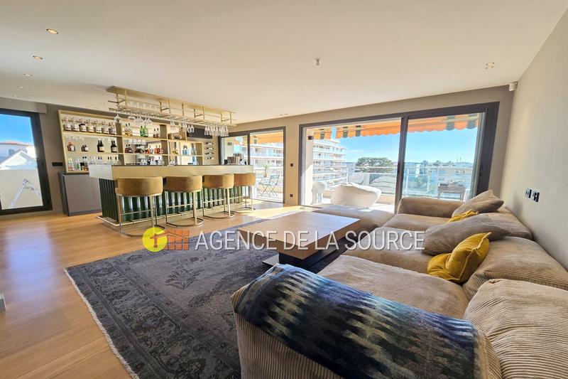 Appartement - 90 m² - 3 pièces