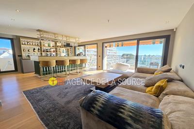 Appartement - 90 m² - 3 pièces