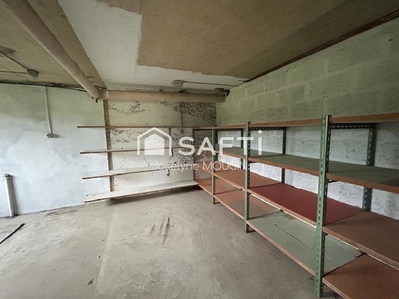 Maison - 220 m² - 7 pièces