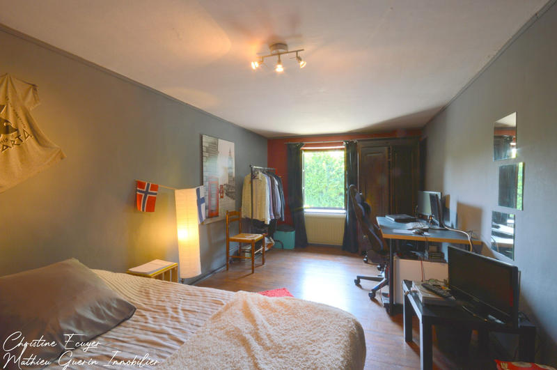 Maison ancienne - 200 m² - 7 pièces