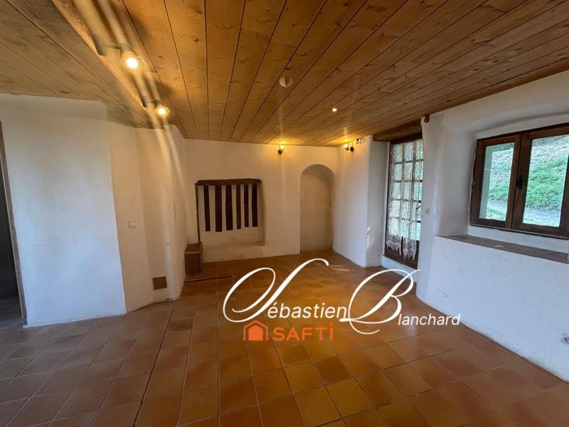 Maison - 136 m² - 8 pièces