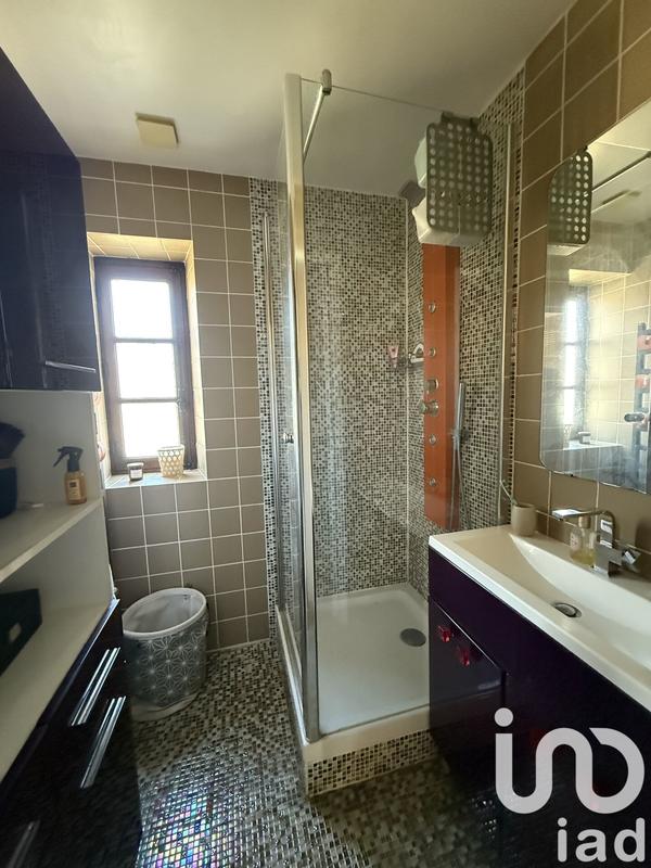 Maison - 209 m² - 7 pièces