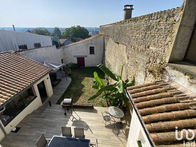 Maison - 169 m² - 5 pièces