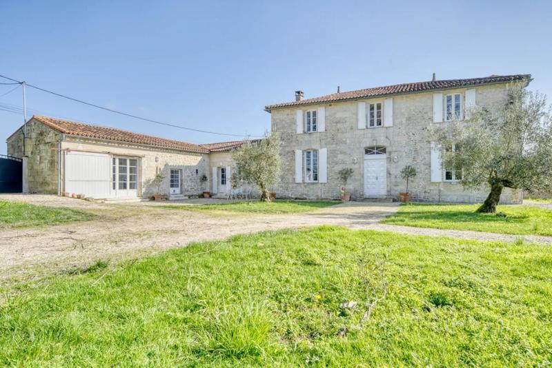 Maison - 507 m² - 20 pièces
