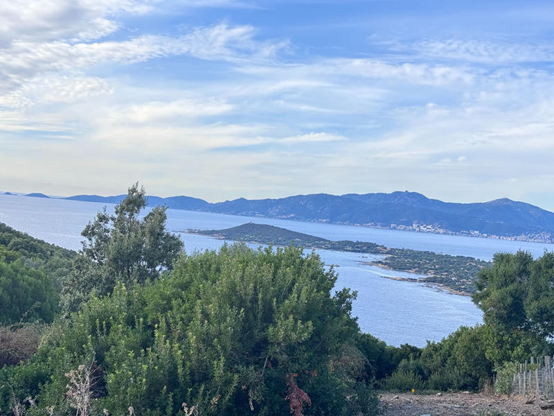 Villa - 117 m² - 6 pièces