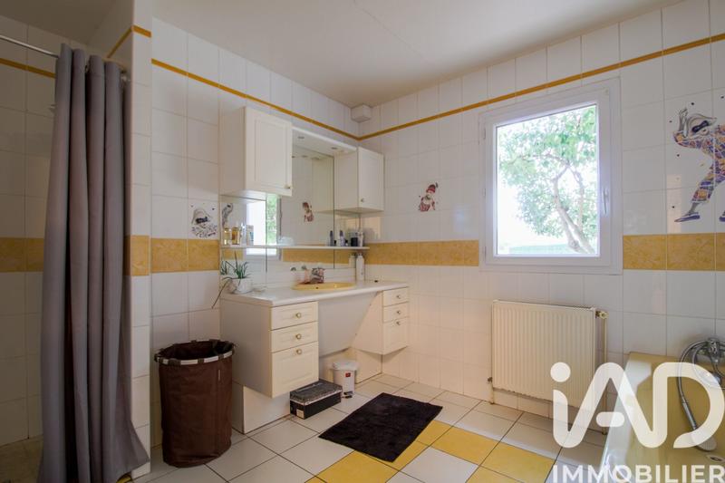 Maison - 247 m² - 6 pièces