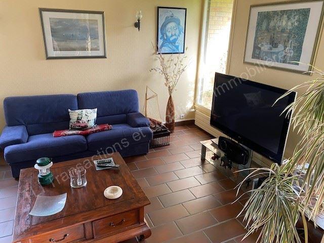 Pavillon - 170 m² - 7 pièces