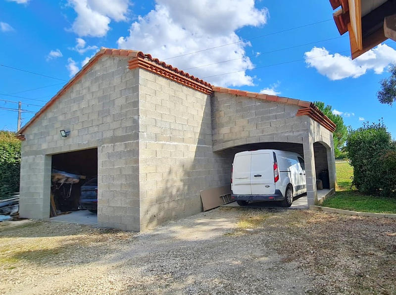 Maison - 161 m² - 8 pièces