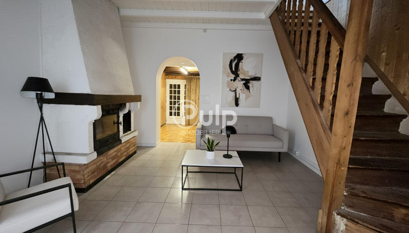 Maison - 93 m² - 5 pièces