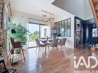 Maison de maîtres - 149 m² - 8 pièces