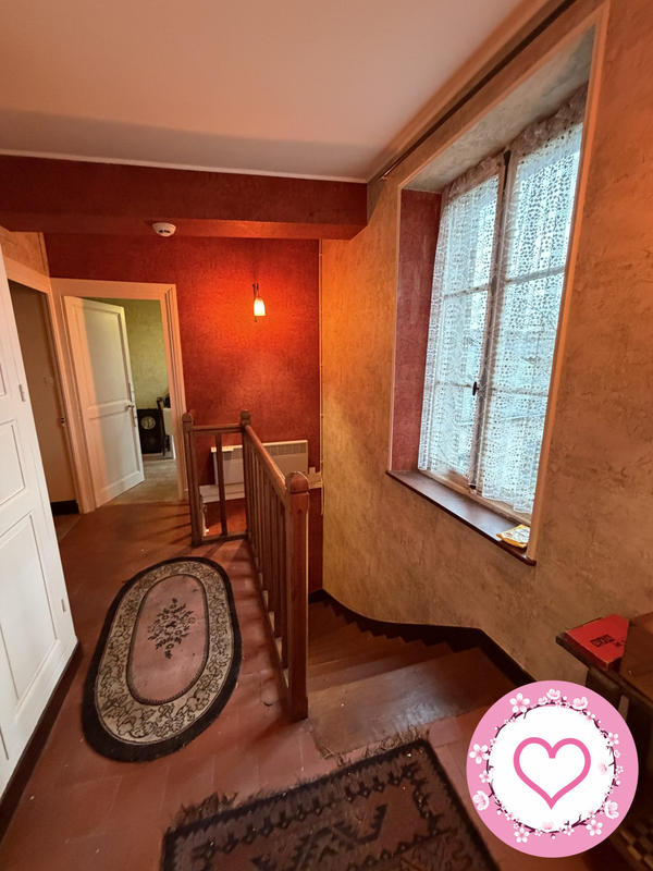 Maison - 122 m² - 5 pièces