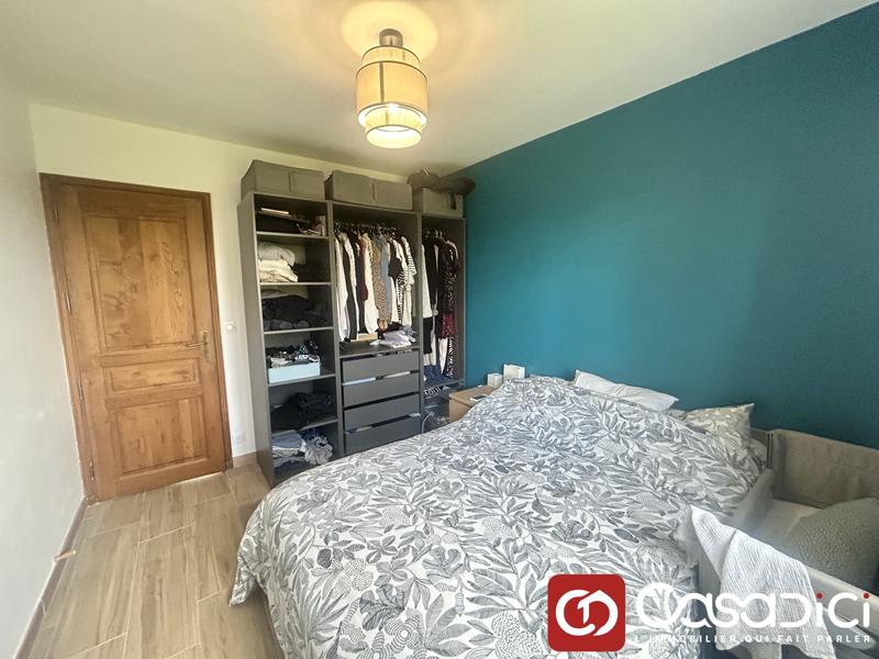 Maison traditionnelle - 110 m² - 5 pièces