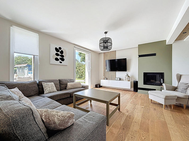 Maison - 136 m² - 6 pièces