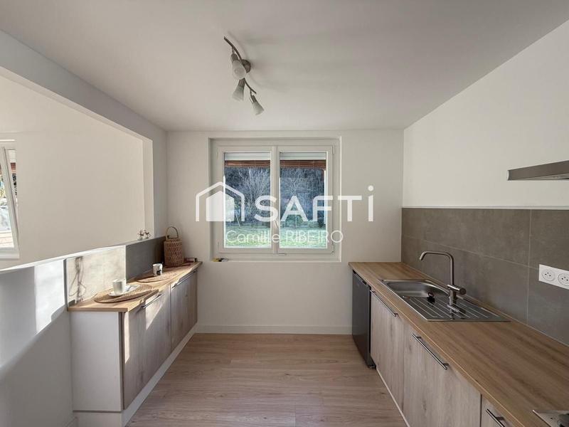 Maison - 95 m² - 4 pièces