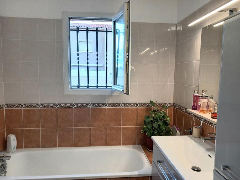 Villa - 92 m² - 4 pièces