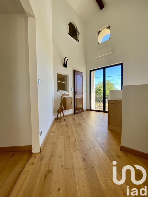 Maison - 200 m² - 6 pièces