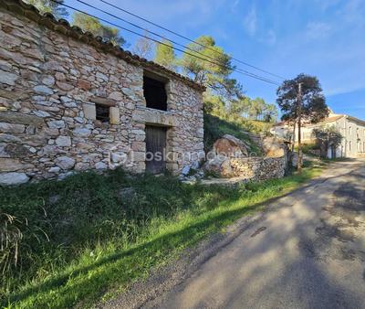 Propriété - 326 m² - 9 pièces