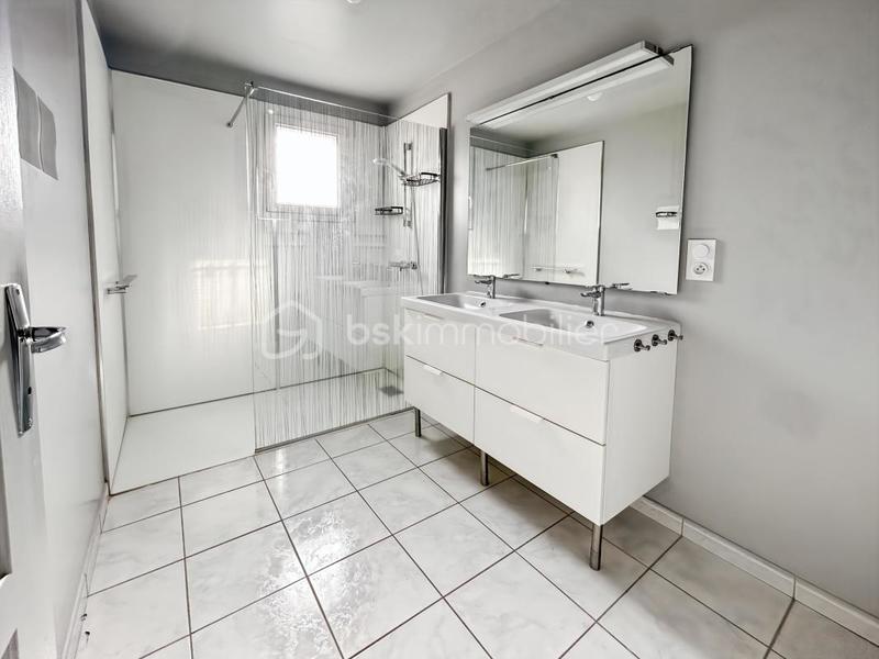 Maison - 103 m² - 5 pièces