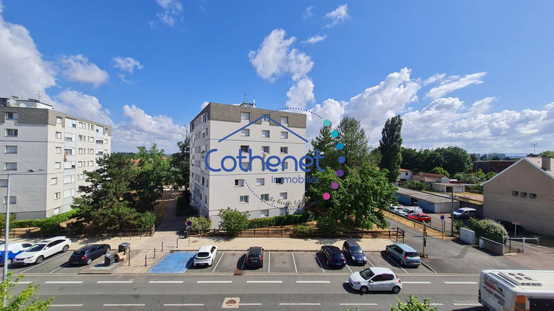 Appartement - 70 m² - 4 pièces