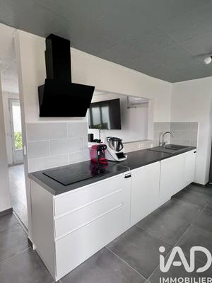 Maison - 88 m² - 6 pièces