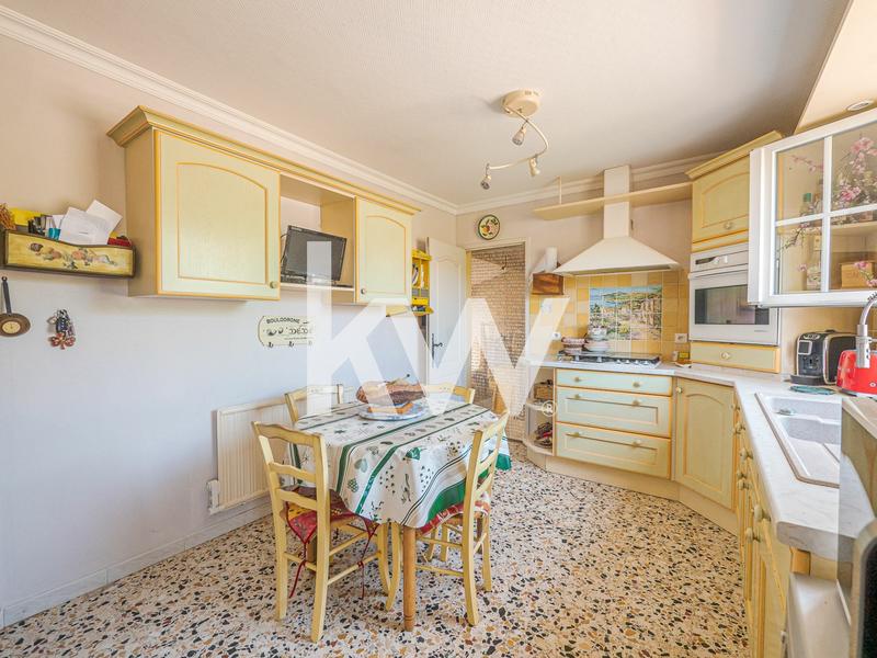 Maison - 120 m² - 4 pièces