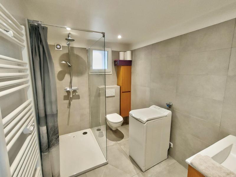 Maison - 149 m² - 9 pièces