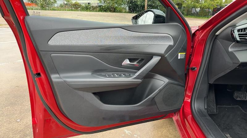 Peugeot 308 1.5 BlueHDI 130 Eat8 Allure Pack - Entretien constructeur