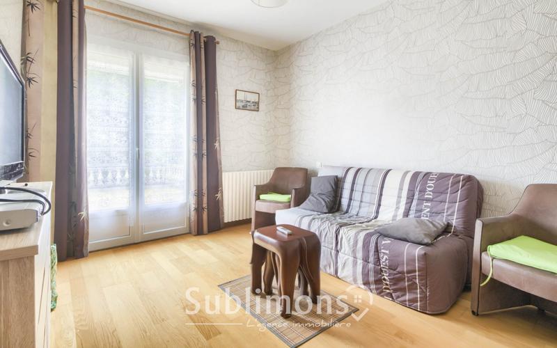 Maison traditionnelle - 183 m² - 6 pièces