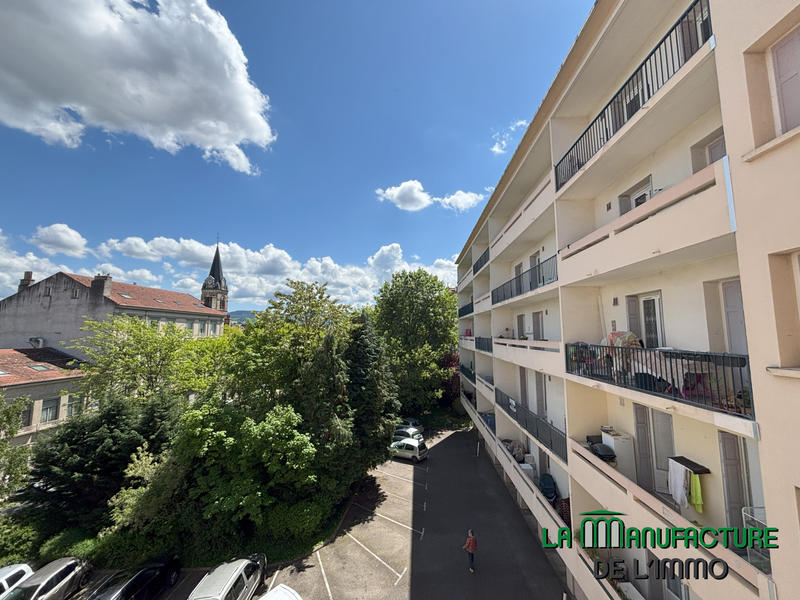 Appartement - 103 m² - 5 pièces