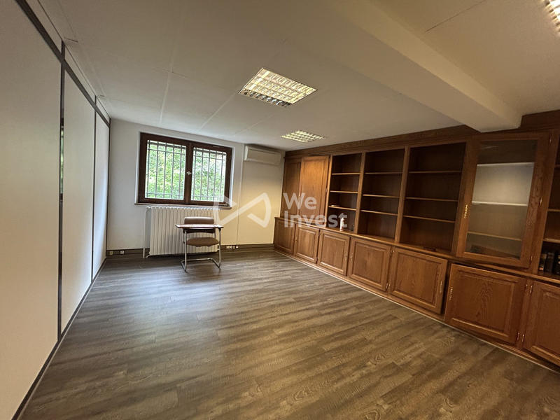 Local d'activités - 800 m²