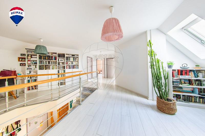 Maison - 170 m² - 6 pièces